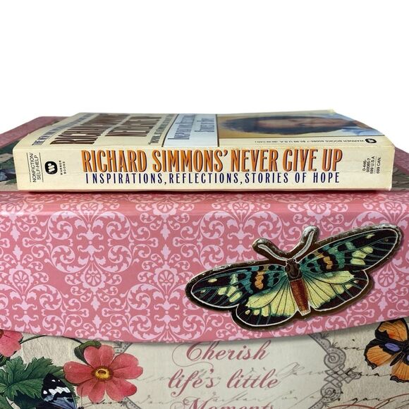 Richard Simmons Never Give Up Inspirations Reflections Stories of Hope Paperback - Picture 4 of 8